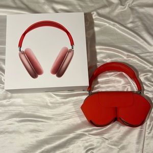 Apple AirPods Max Red